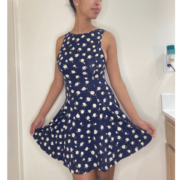 Ecote Dresses & Skirts - Polka Dot Floral Low Back Skater Dress